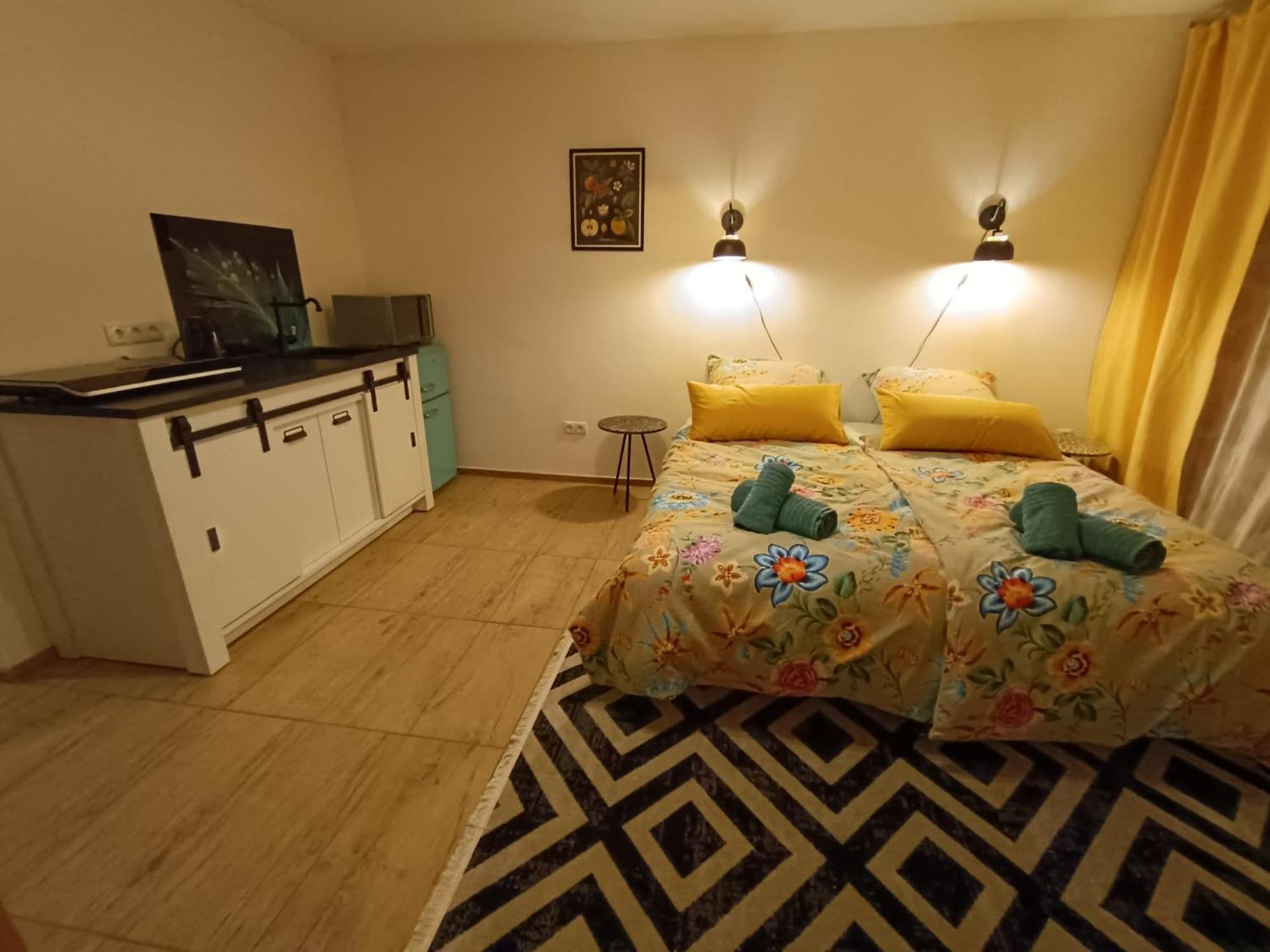Gemuetliche Koelsche Studio-wohnung Lejlighed *